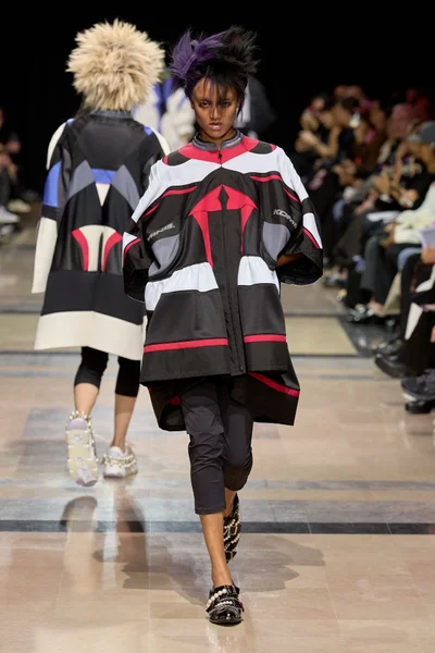 Look 41